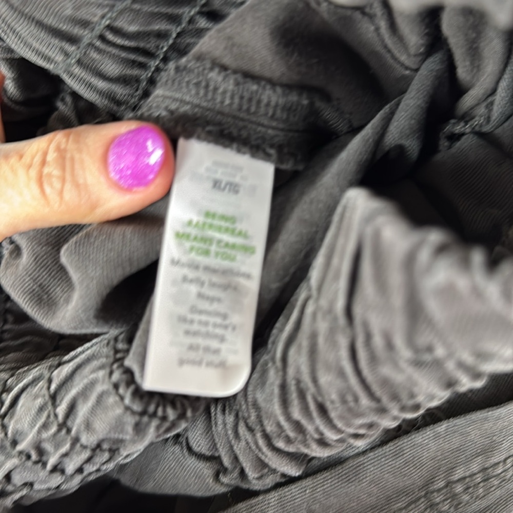 aerie High-Waist Elastic-Waist Olive Shorts - Picture 10 of 10